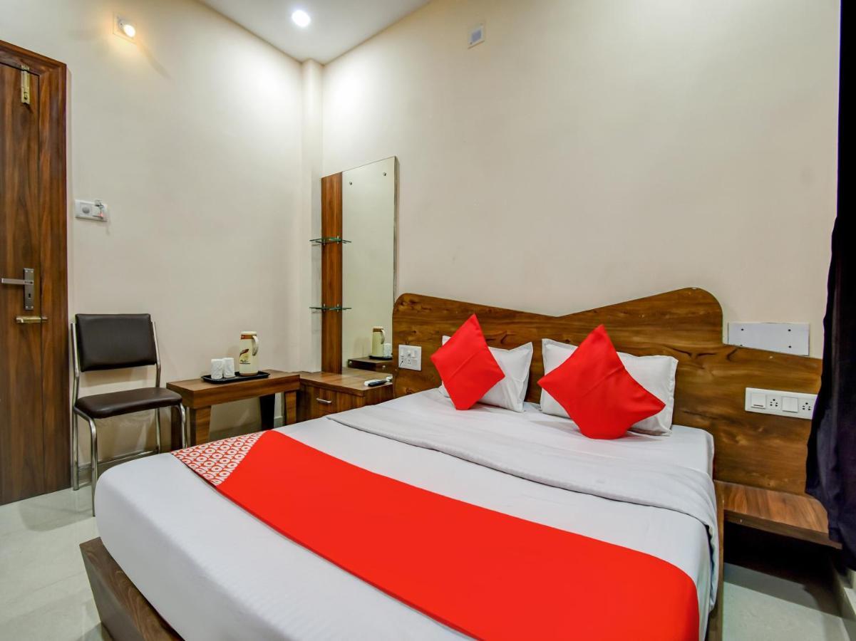 Oyo 79654 Pacific Hotel Jharsuguda Exterior photo