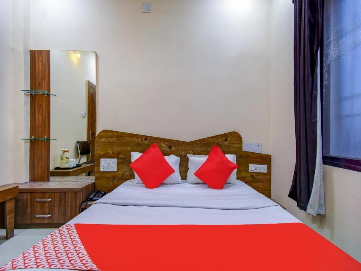 Oyo 79654 Pacific Hotel Jharsuguda Exterior photo