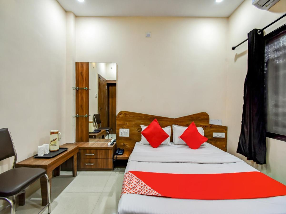 Oyo 79654 Pacific Hotel Jharsuguda Exterior photo